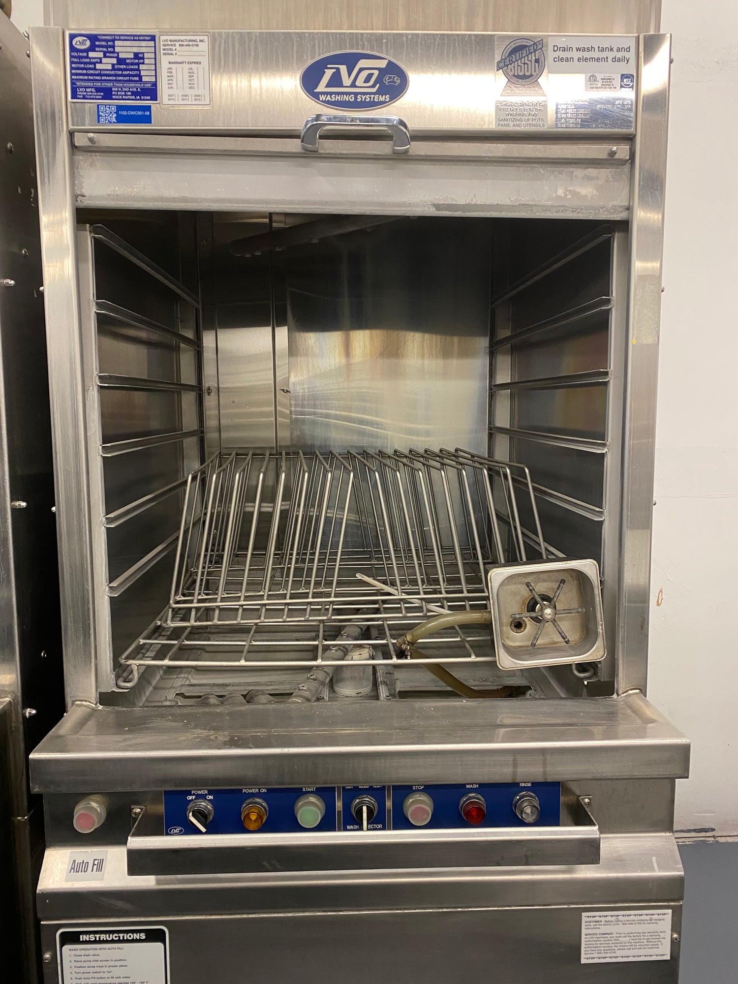 LVO FL14E Electric Front Load Pot Washer