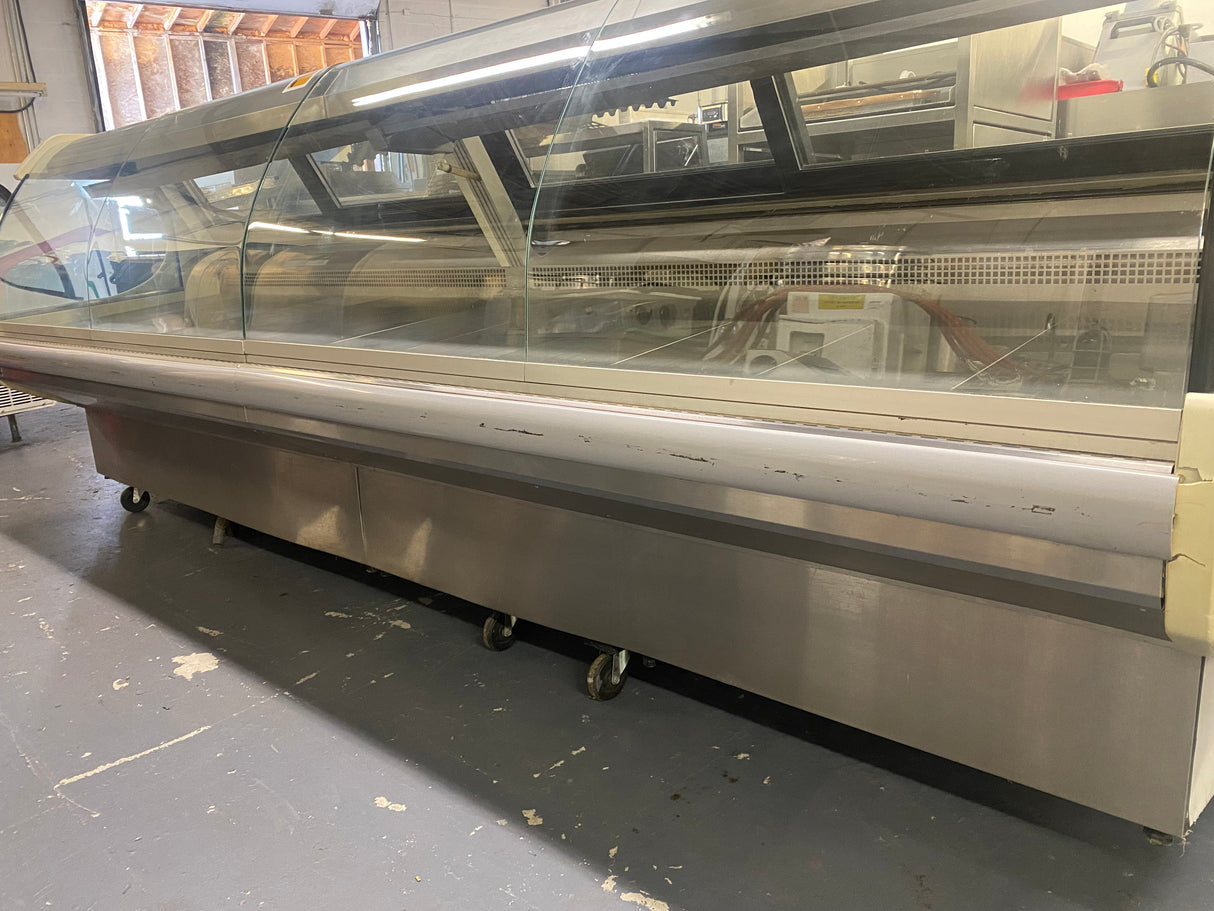 12 Feet Igloo RSC Meat Cooler