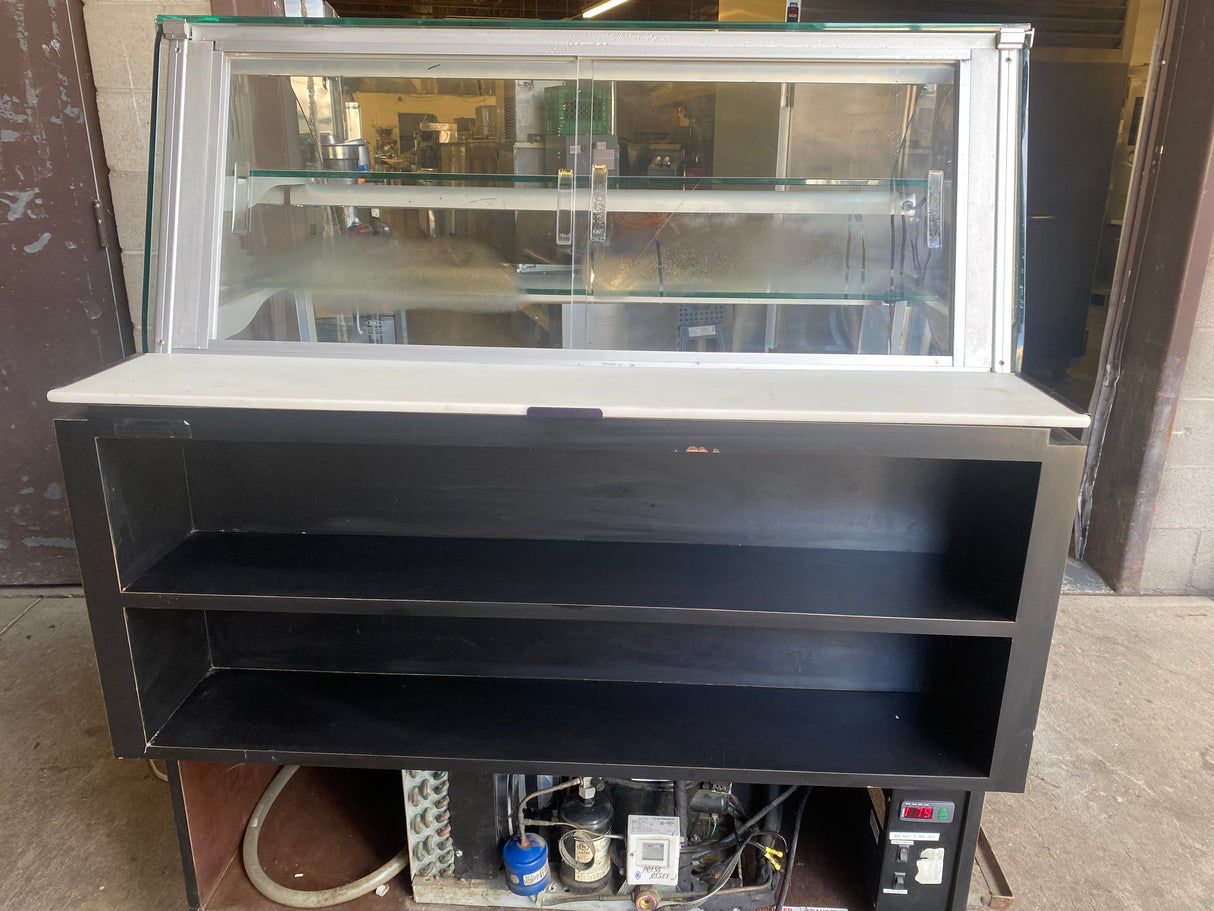 Canadian Display Systems Inc. DLRP 5146 Pastry/Deli Display Cooler