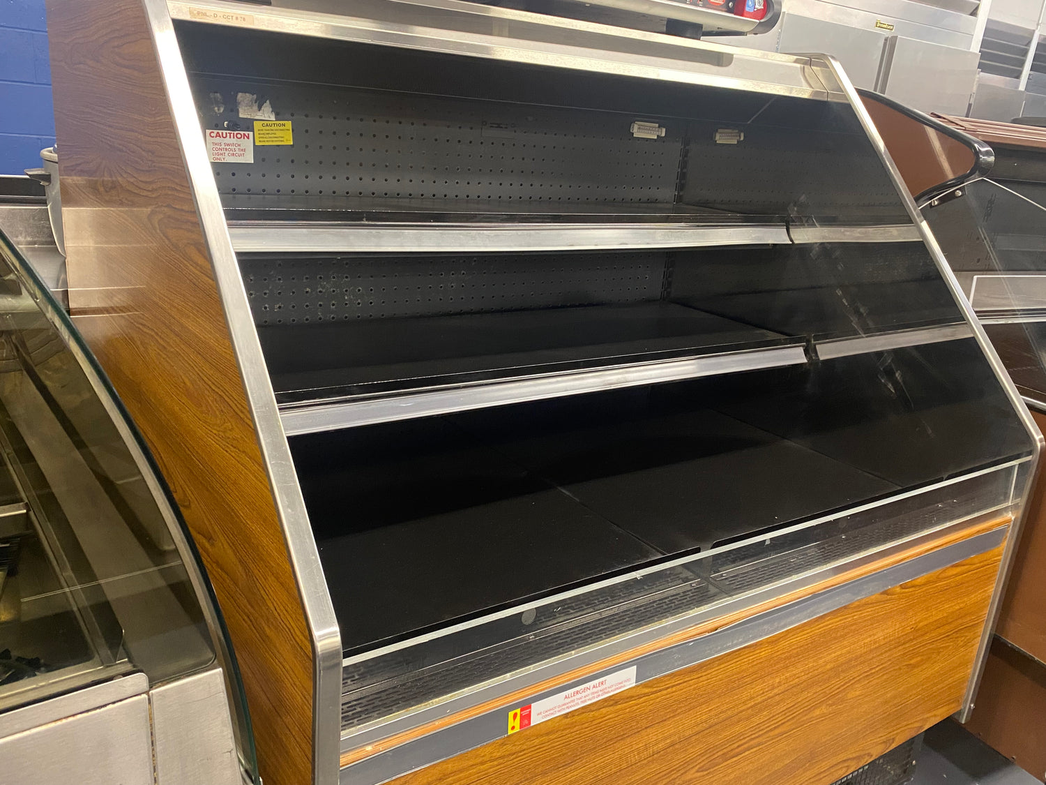 Hill Phoenix 171053PF4S Grab & Go Cooler