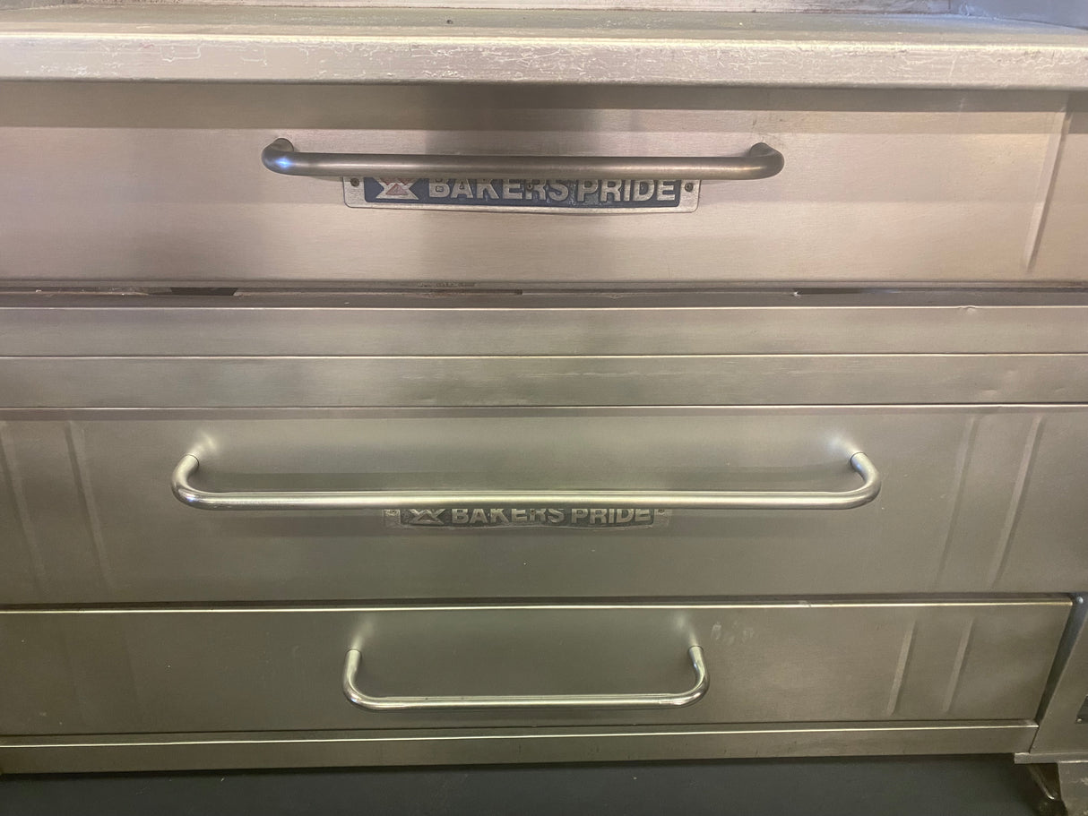 Bakers Pride FC616/Y600 Double Deck Natural Gas Pizza Oven