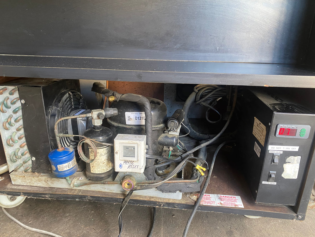 Canadian Display Systems Inc. DLRP 5146 Pastry/Deli Display Cooler