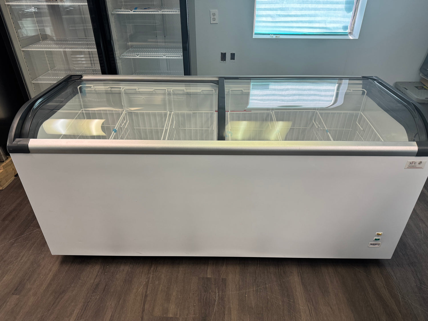 SFE Display Freezer 72”