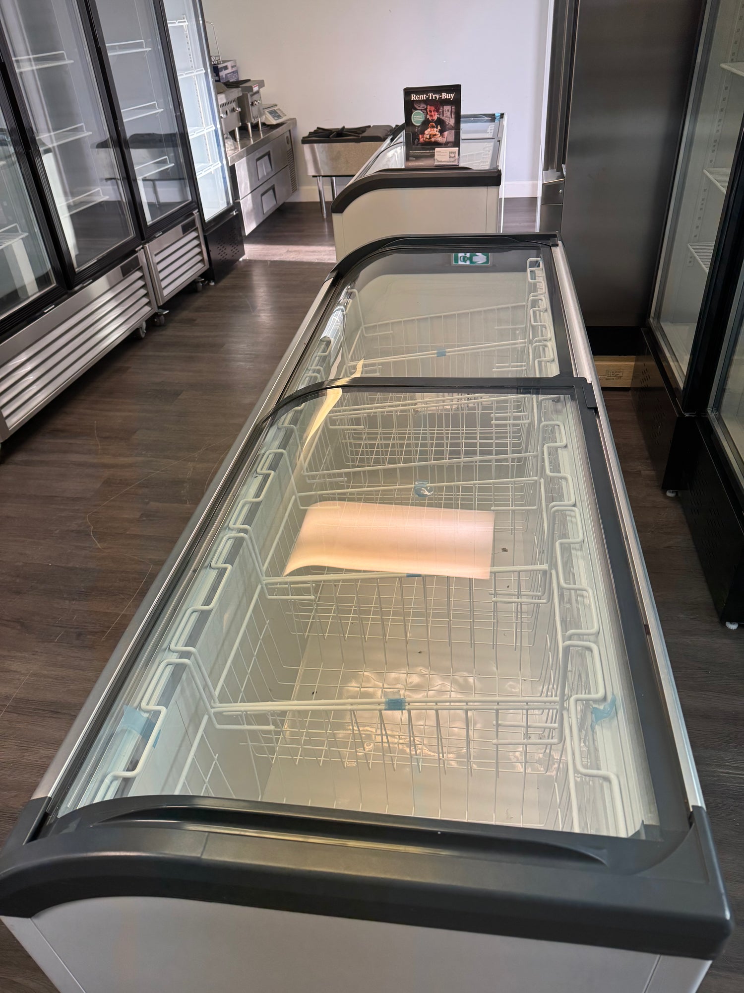 SFE Display Freezer 72”