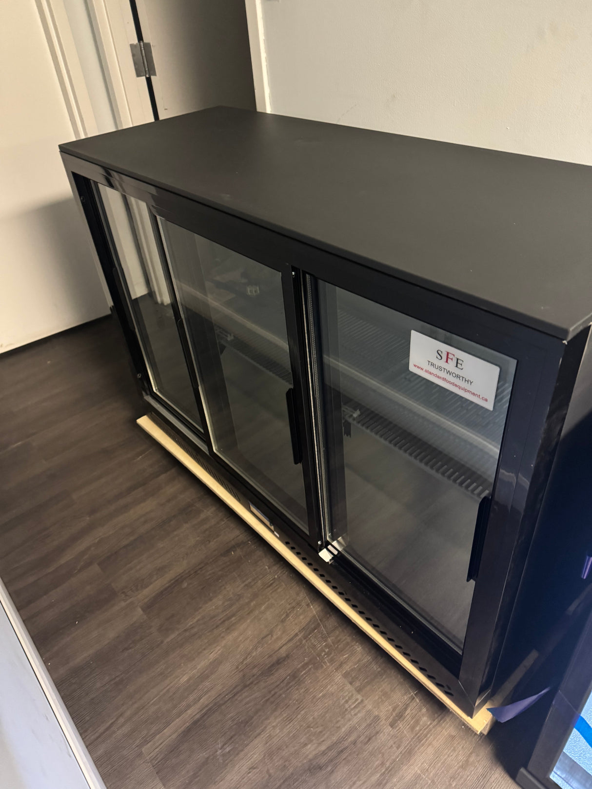 SFE 3 Glass Sliding Doors Cooler