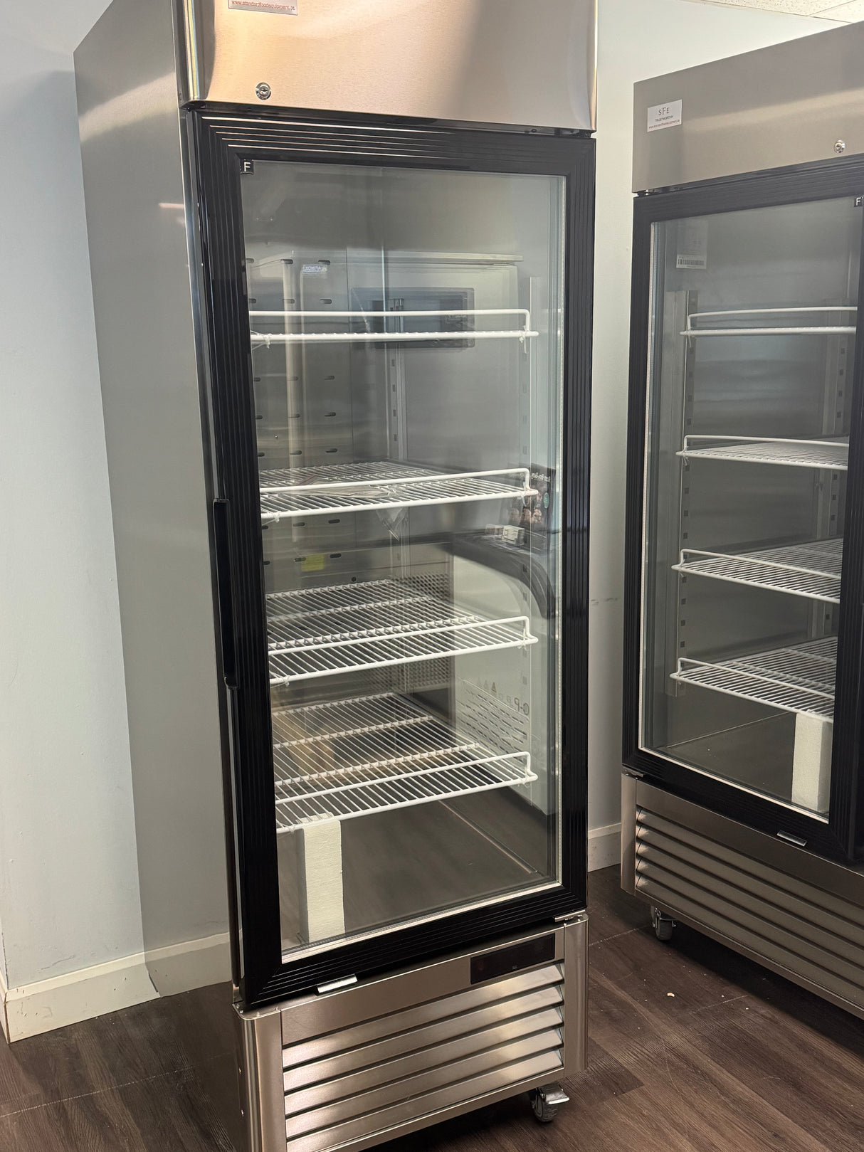 SFE single glass door display freezer