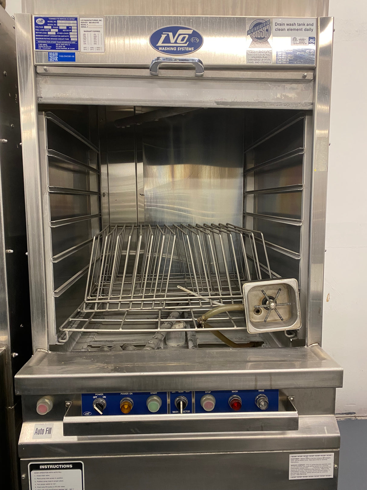 LVO FL14E Electric Front Load Pot Washer