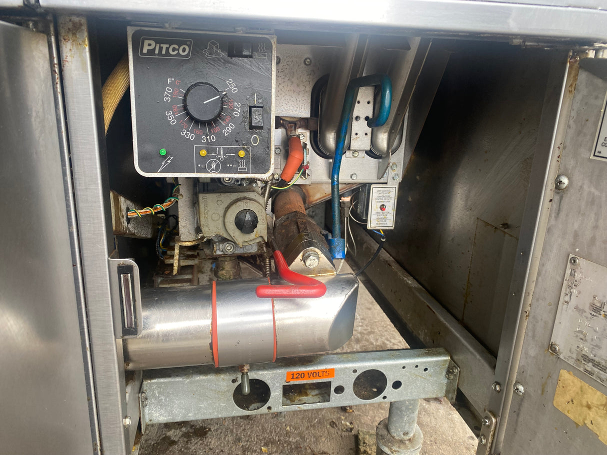 Pitco SG14-JS Three Compartment Fryer with Dump Station and Filtration