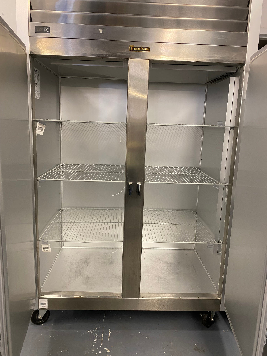 standard food equipment Canada 