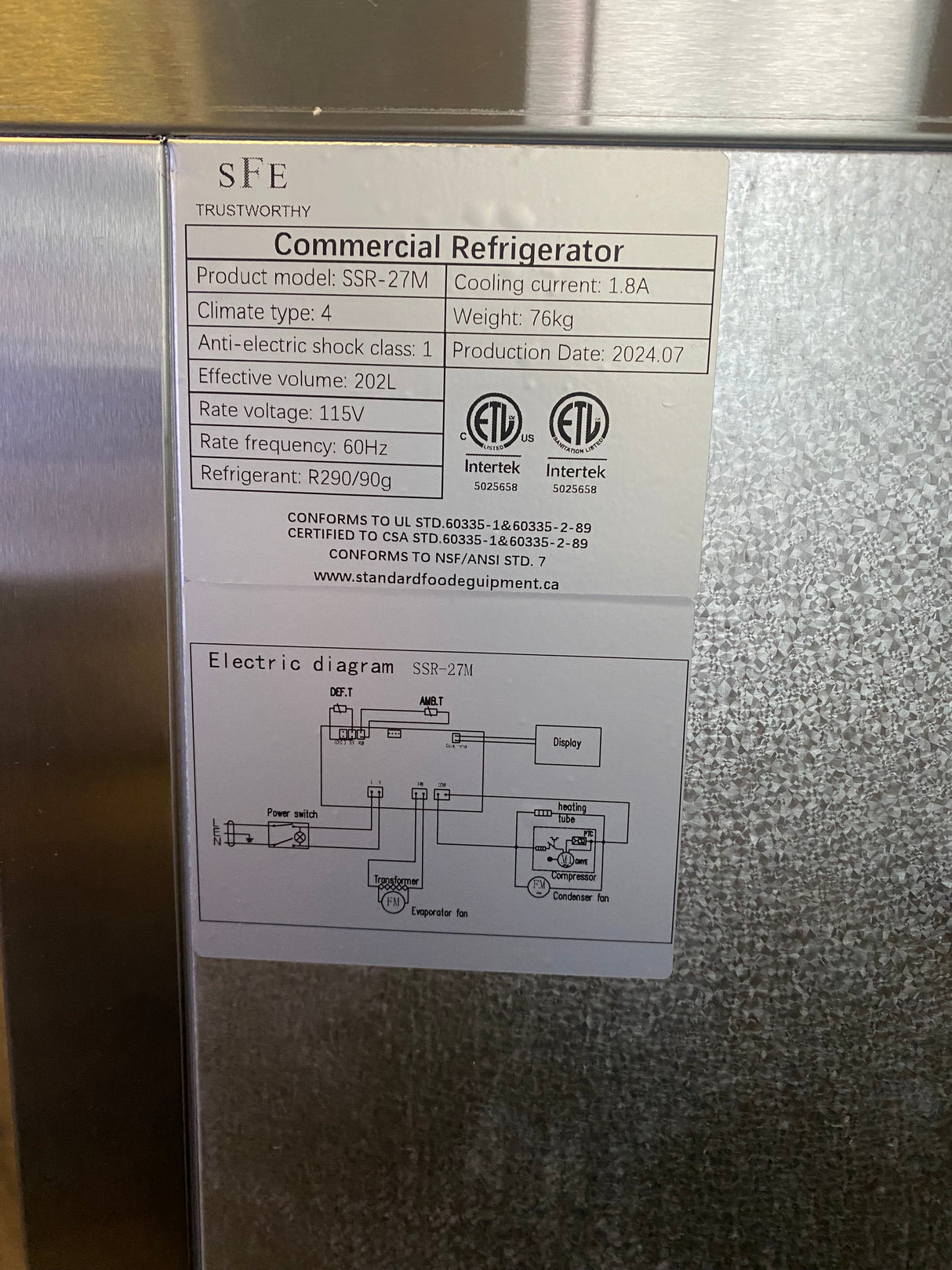 SFE 28” Stainless Steel Refrigerated Salad Prep Table