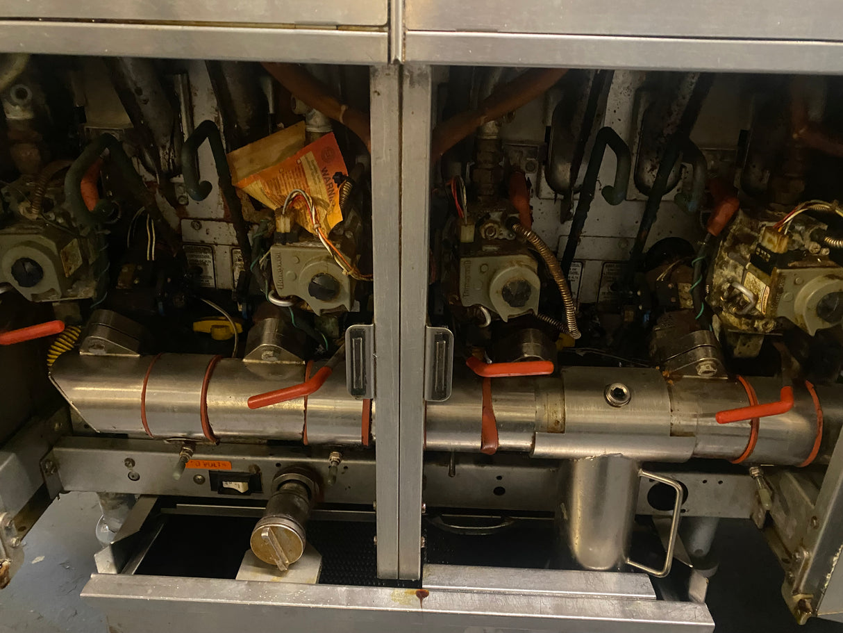 Pitco M62 Four Compartment Natural Gas Fryer with Filtration